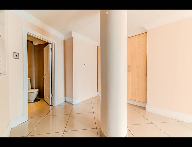 2 BEDROOM APARTMENT FOR SALE IN POINT WATERFRONT